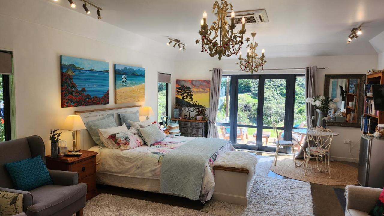 Boutique Art Retreat Hotel อัปเปอร์ฮัทท์ ภายนอก รูปภาพ